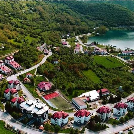 Apartmani Lena Plužine Ngoại thất bức ảnh