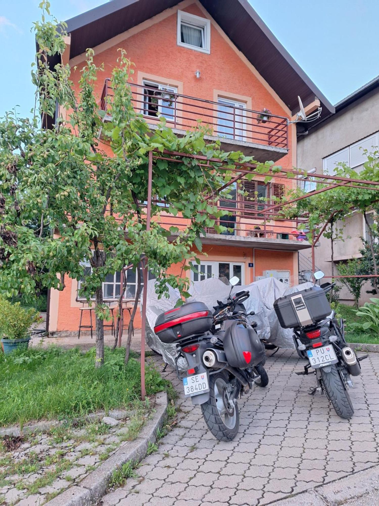 Apartmani Lena Plužine Phòng bức ảnh
